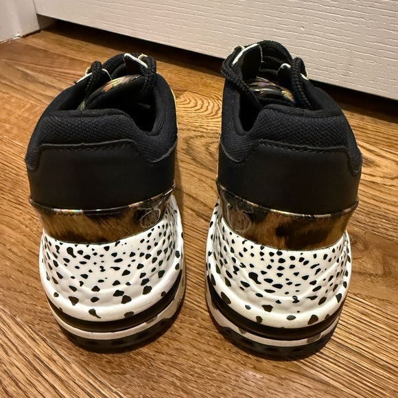 Steve Madden Sneakers size 6.5 - Picture 5 of 9
